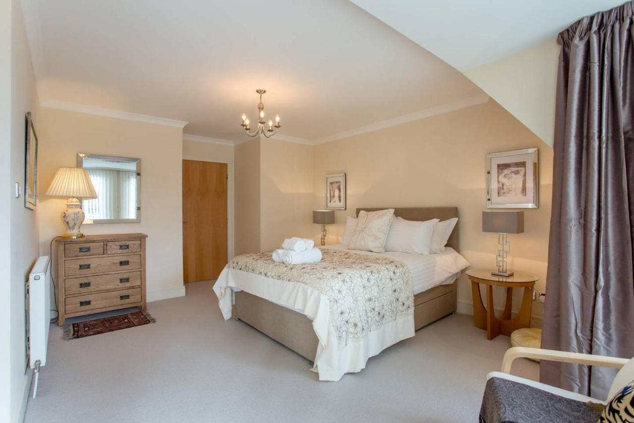 Joivy Inviting Apartment Near Leith Walk Единбург Екстериор снимка