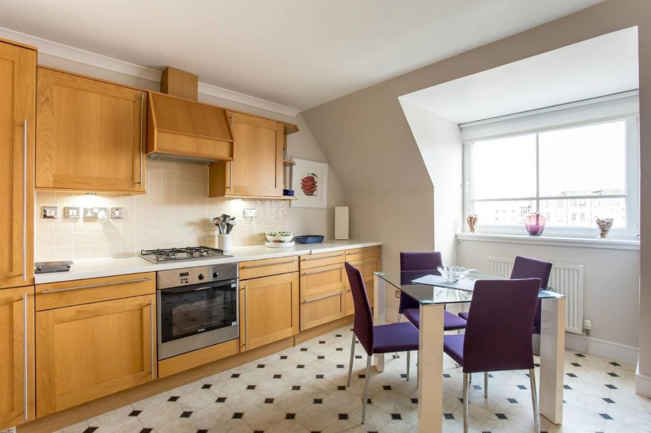 Joivy Inviting Apartment Near Leith Walk Единбург Екстериор снимка