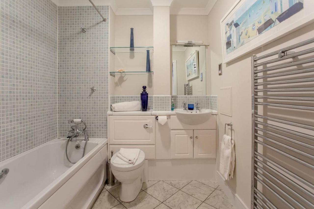 Joivy Inviting Apartment Near Leith Walk Единбург Екстериор снимка