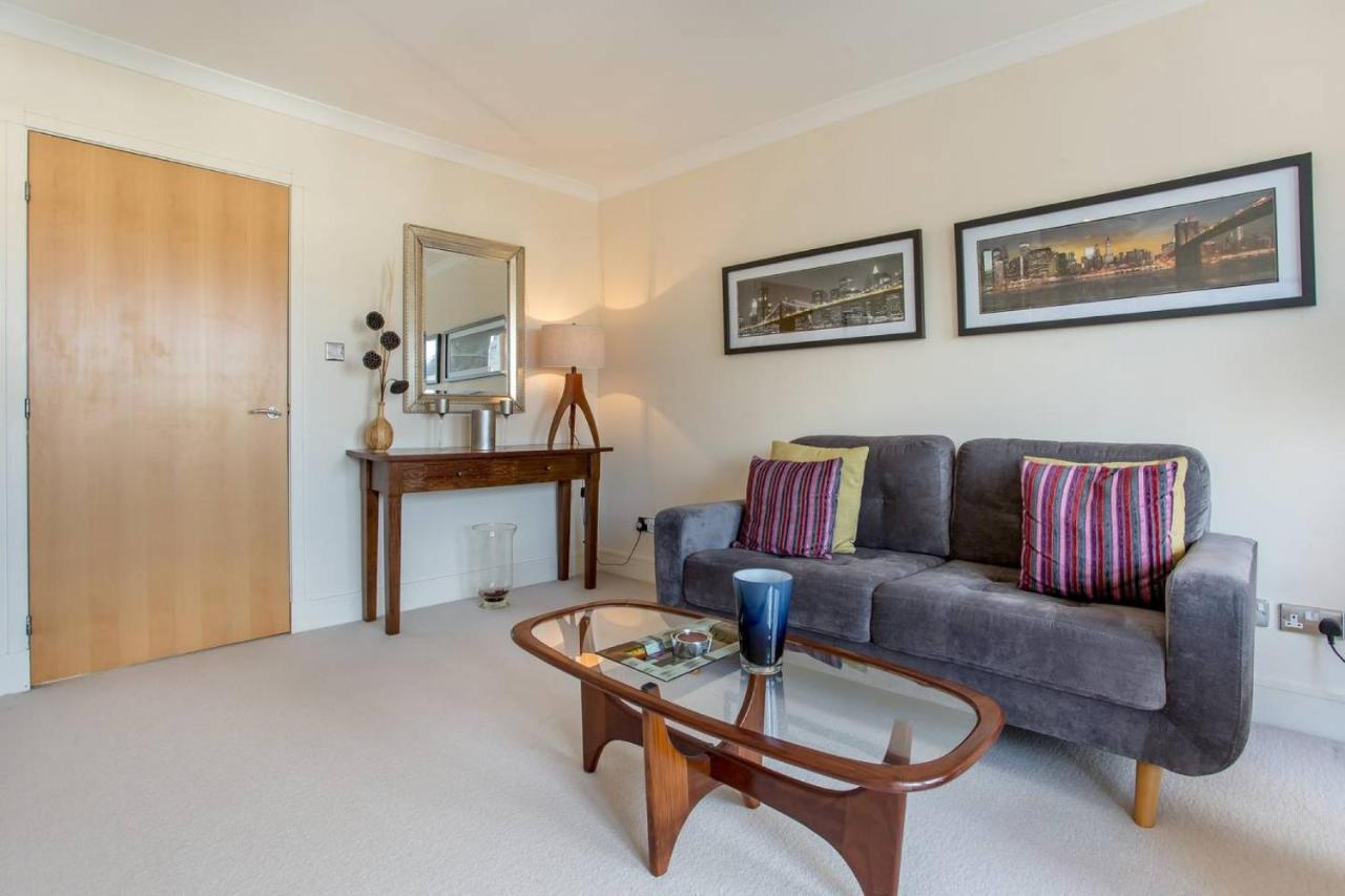 Joivy Inviting Apartment Near Leith Walk Единбург Екстериор снимка